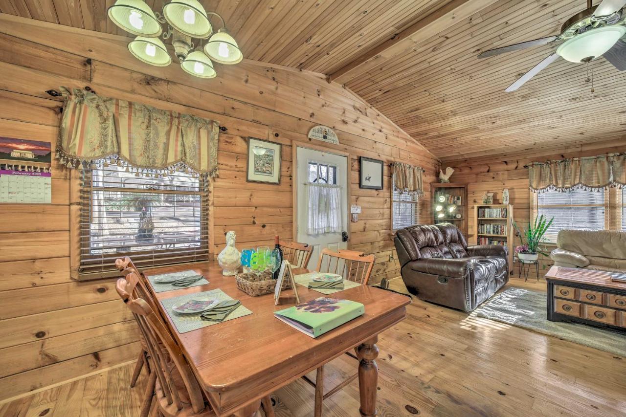 Franklin Cabin With Porch Near Hiking And Waterfalls! المظهر الخارجي الصورة